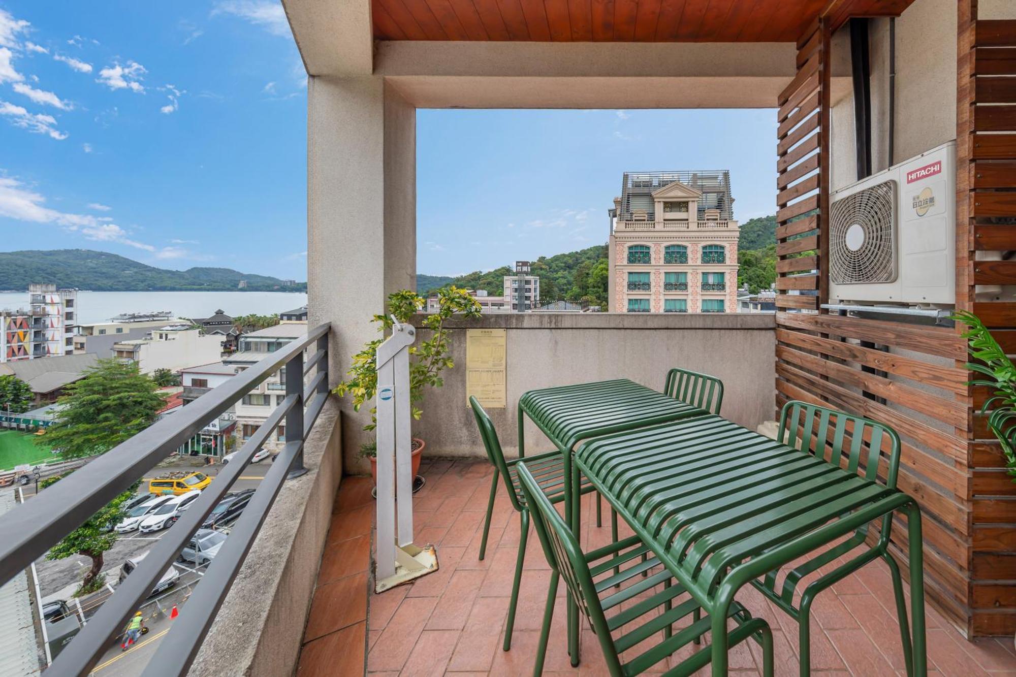 Sun Moon Lake Itathao Vacation Inn With Elevator Yuchi Exterior foto